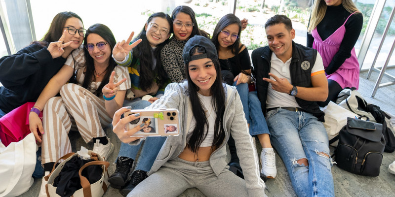 students taking selfie at Study NSW careers expo in ICC